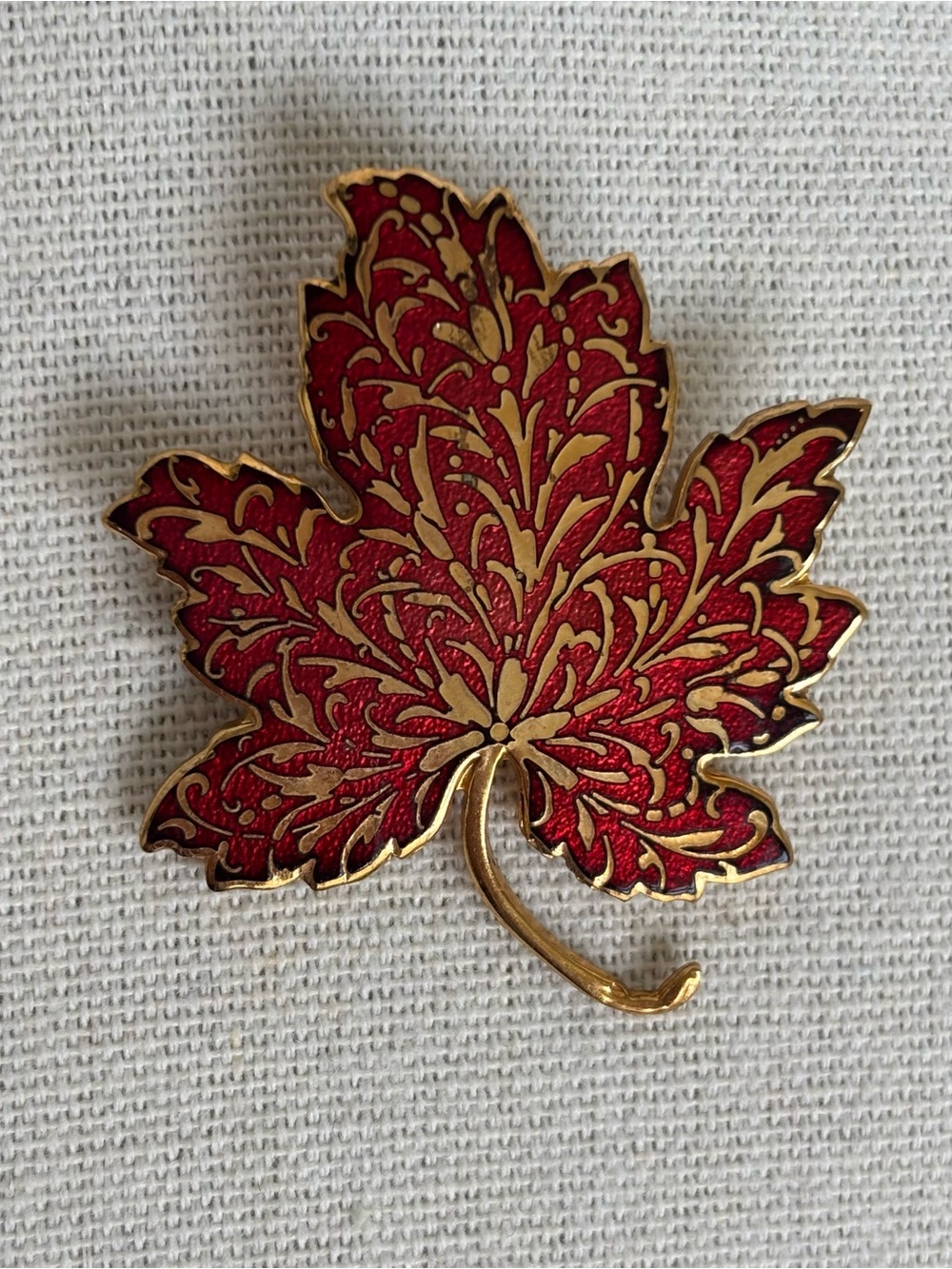 Vintage MMA Red Enamel And Gold Tone Maple Leaf Brooch 1985